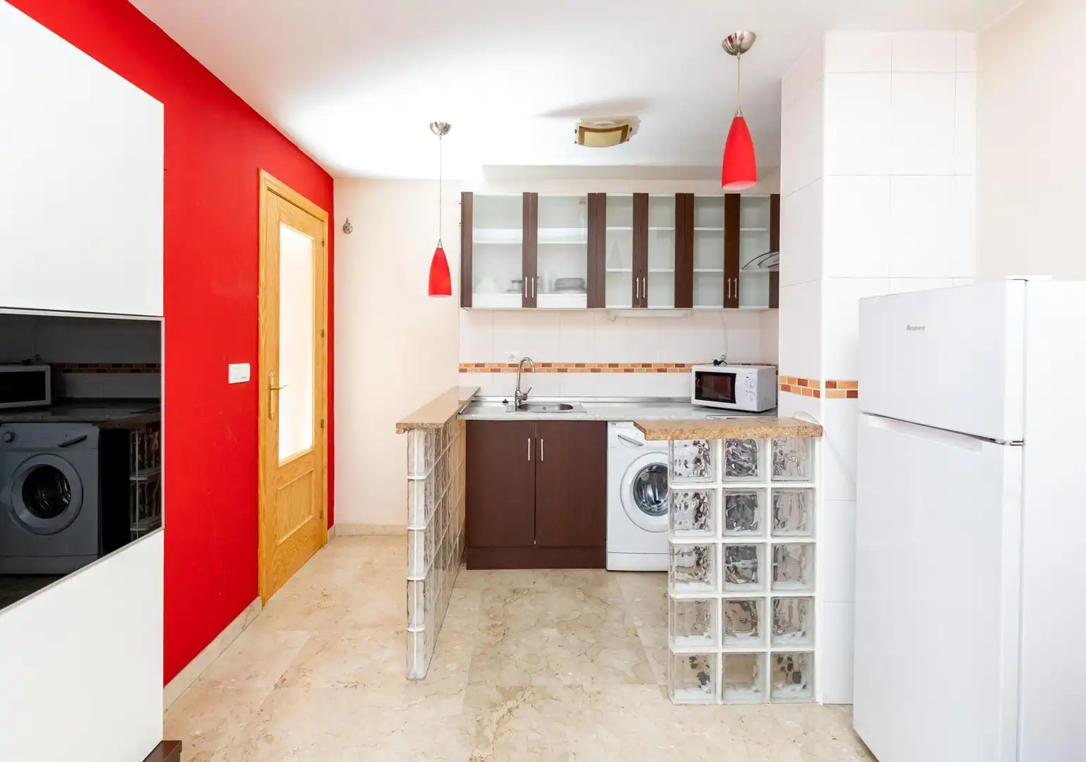 Cocina de Piso en venta en Armilla con Terraza, Amueblado y Balcón