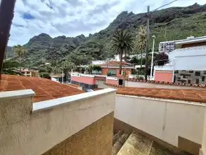 Exterior view of Houses for sale in San Cristóbal de la Laguna  with Private garden, Storage room and Swimming Pool