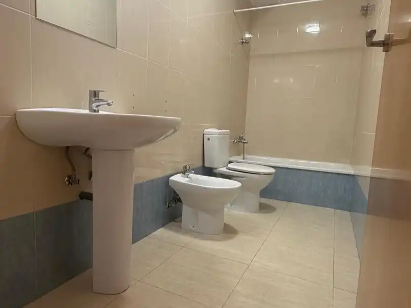 Bany de Pis en venda en Alhama de Murcia amb Aire condicionat i Balcó