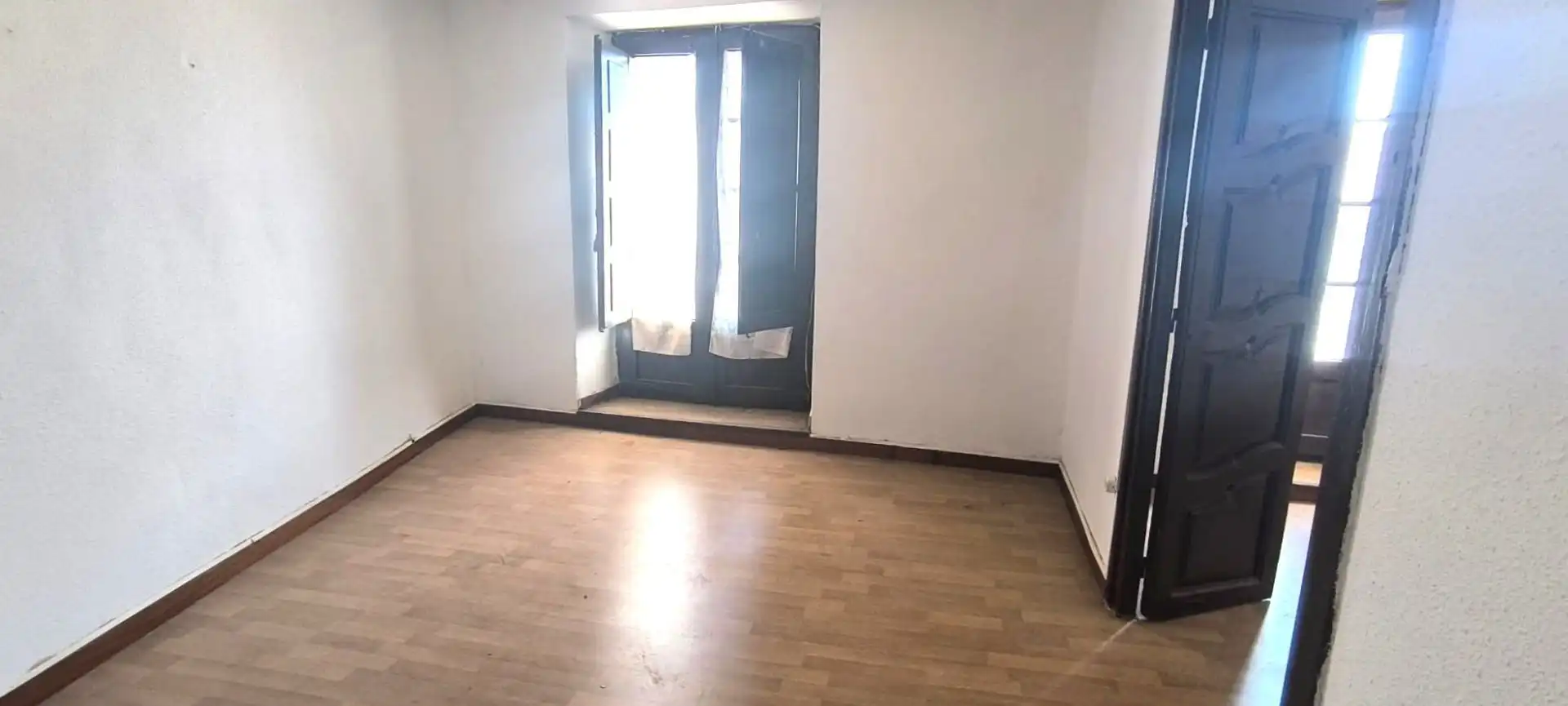 Bedroom of Flat for sale in Elciego  with Storage room
