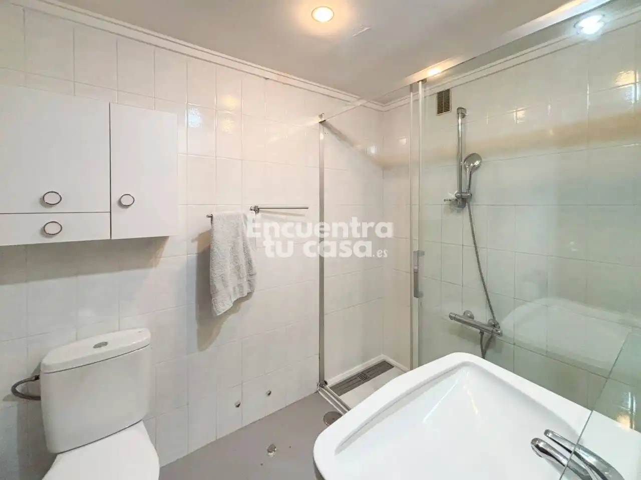 Baño de Piso de alquiler en Donostia - San Sebastián  con Calefacción, Parquet y Amueblado