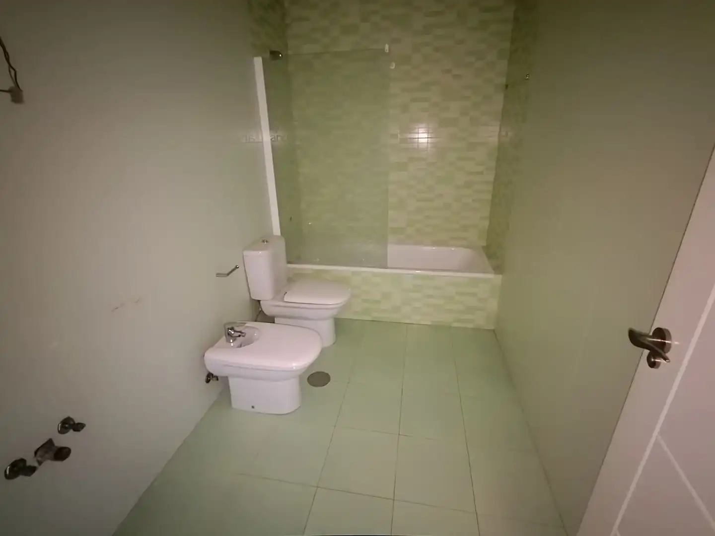 Baño de Casa adosada en venta en Alcolea de Calatrava con Calefacción, Jardín privado y Piscina