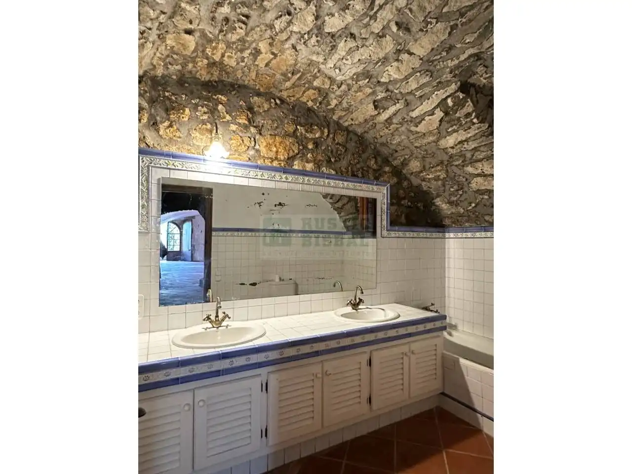 Baño de Finca rústica en venta en Sant Joan de Mollet con Calefacción, Jardín privado y Terraza