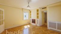 Living room of Flat for sale in  Madrid Capital  with Air Conditioner