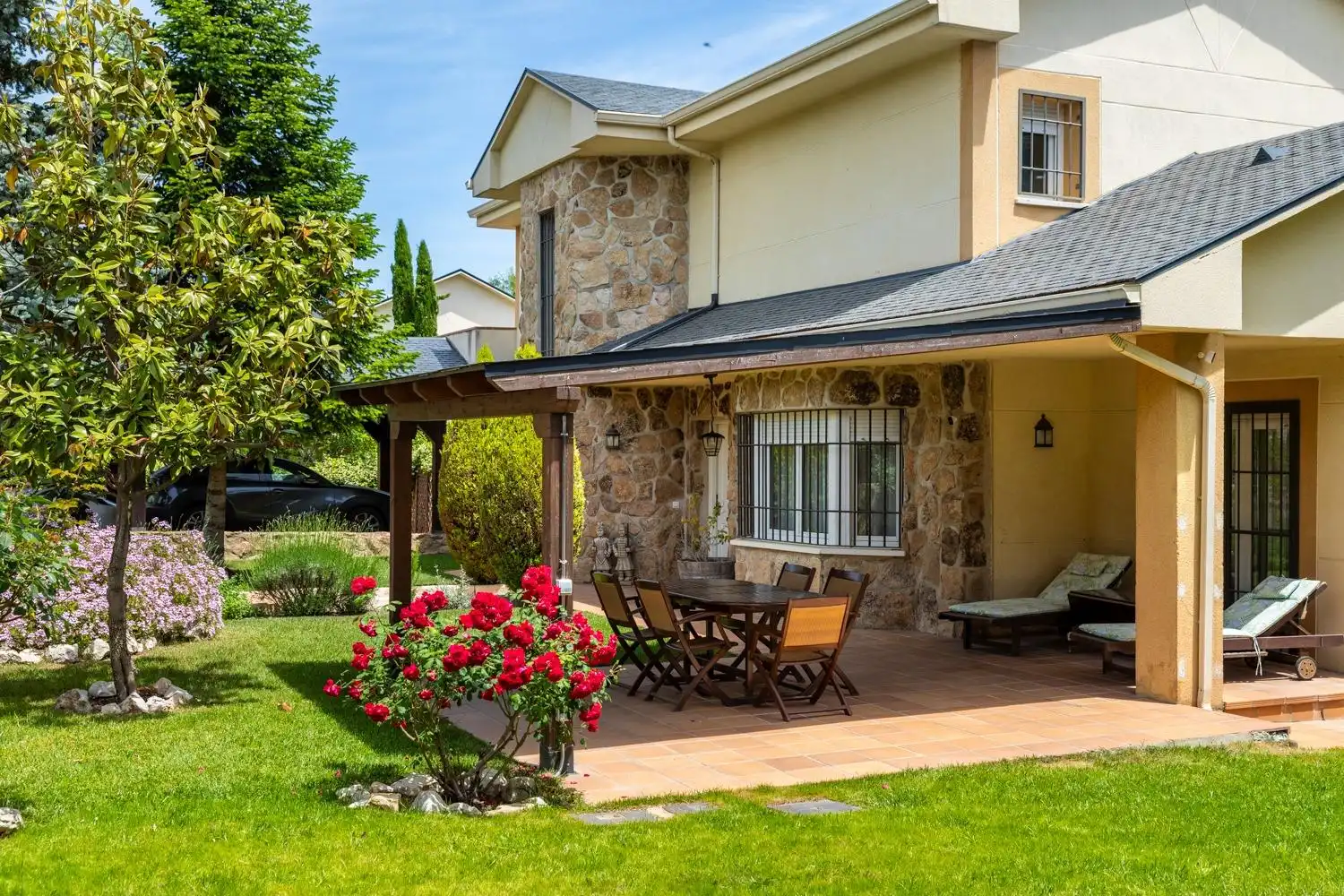 Terrassa de Casa o xalet en venda en Valdemorillo amb Piscina comunitària