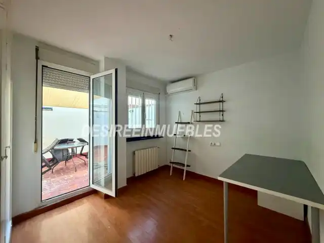 Habitación de Piso en venta en Valencia con Aire acondicionado, Calefacción y Parquet