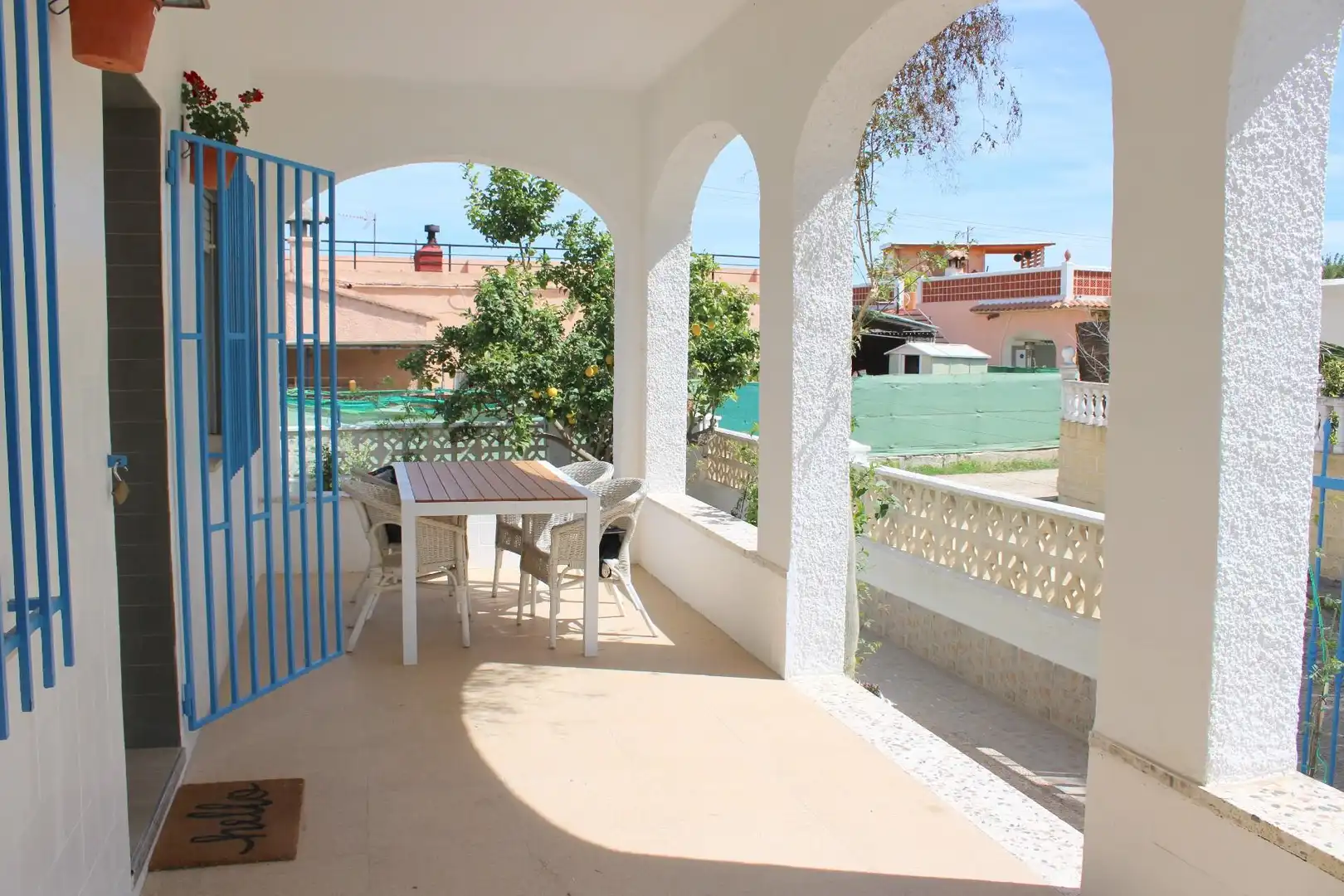 Terrace of Houses for rent in Oliva  with Air Conditioner, Heating and Private garden
