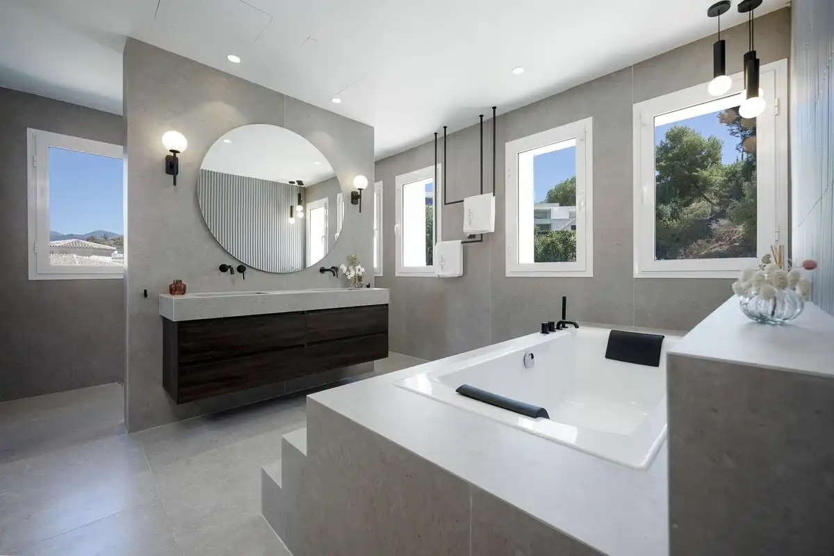 Chalet con piscina en venta en Benahavís pueblo, imagen 43