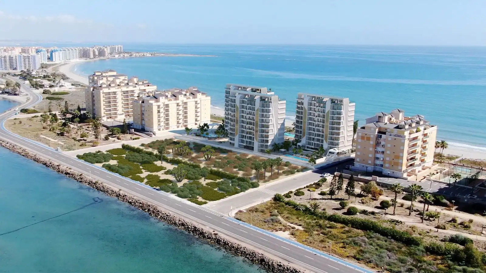 Àtic en venda en La Manga del Mar Menor amb Jardí privat, Terrassa i Piscina comunitària