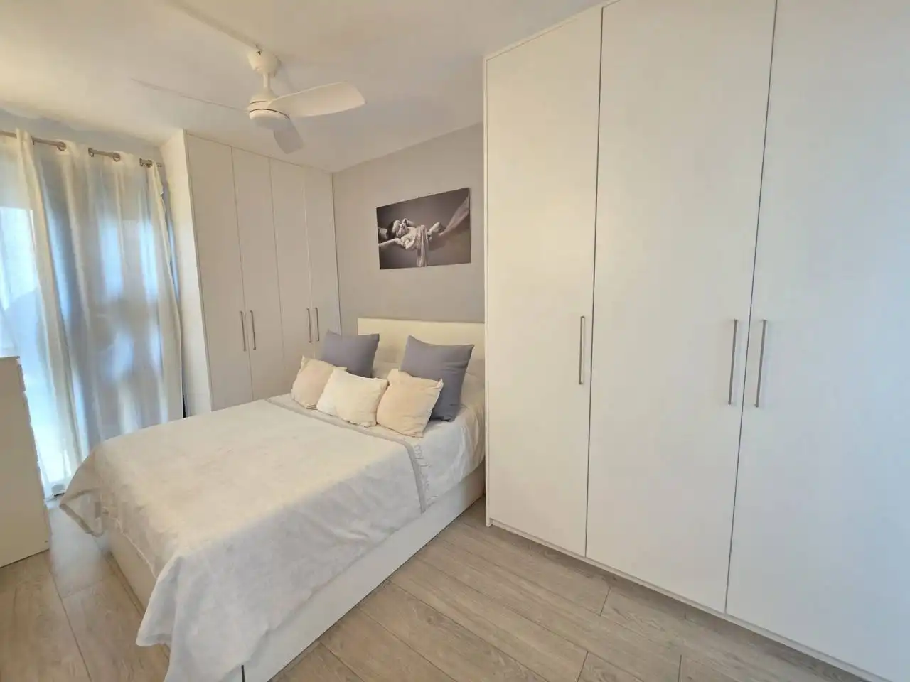 Habitación de Piso en venta en Sant Just Desvern con Aire acondicionado, Calefacción y Terraza