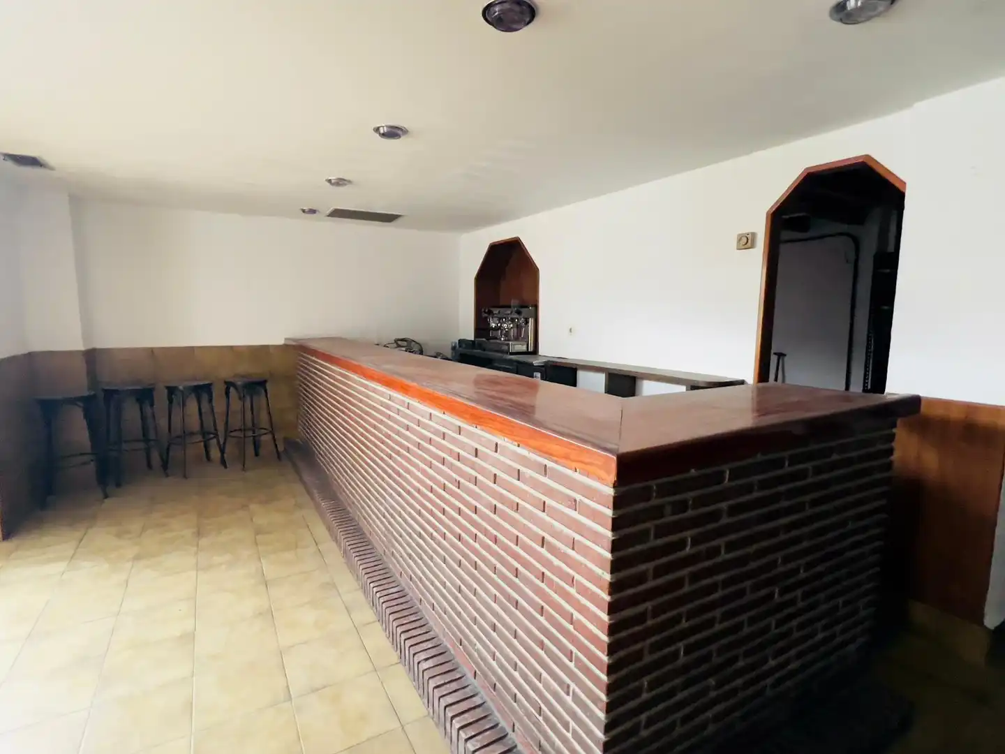 Local en venta en Andoain