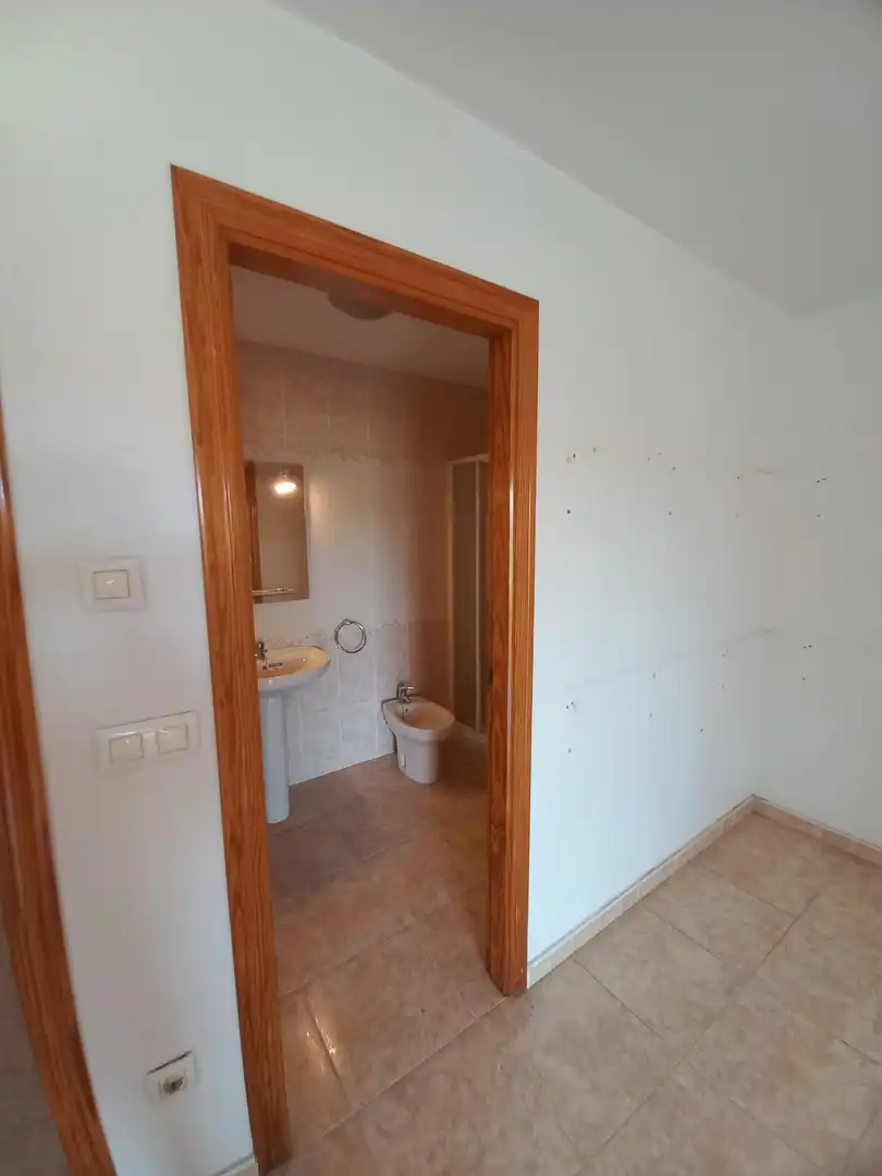 Baño de Casa adosada en venta en Águilas con Aire acondicionado, Calefacción y Trastero