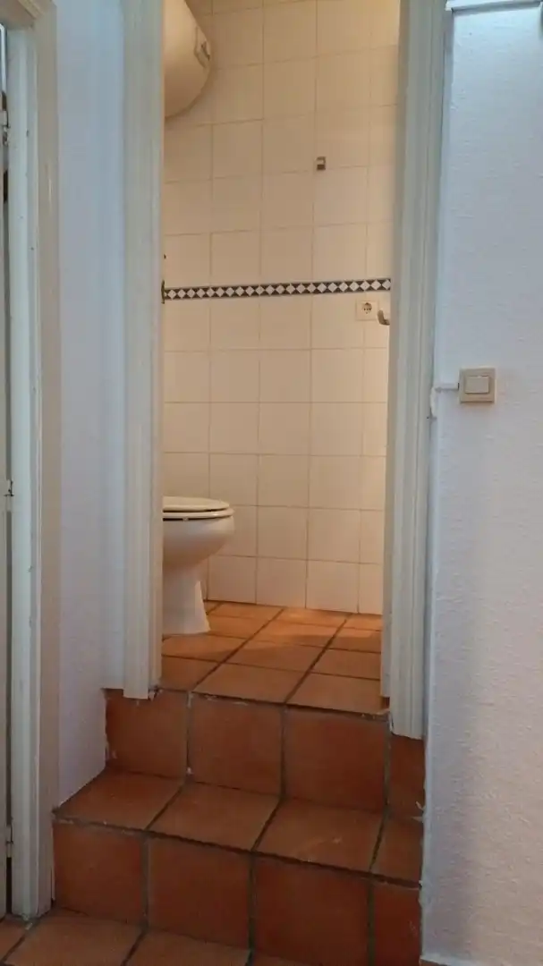 Bathroom of Apartments for rent in Sevilla  with Furnished