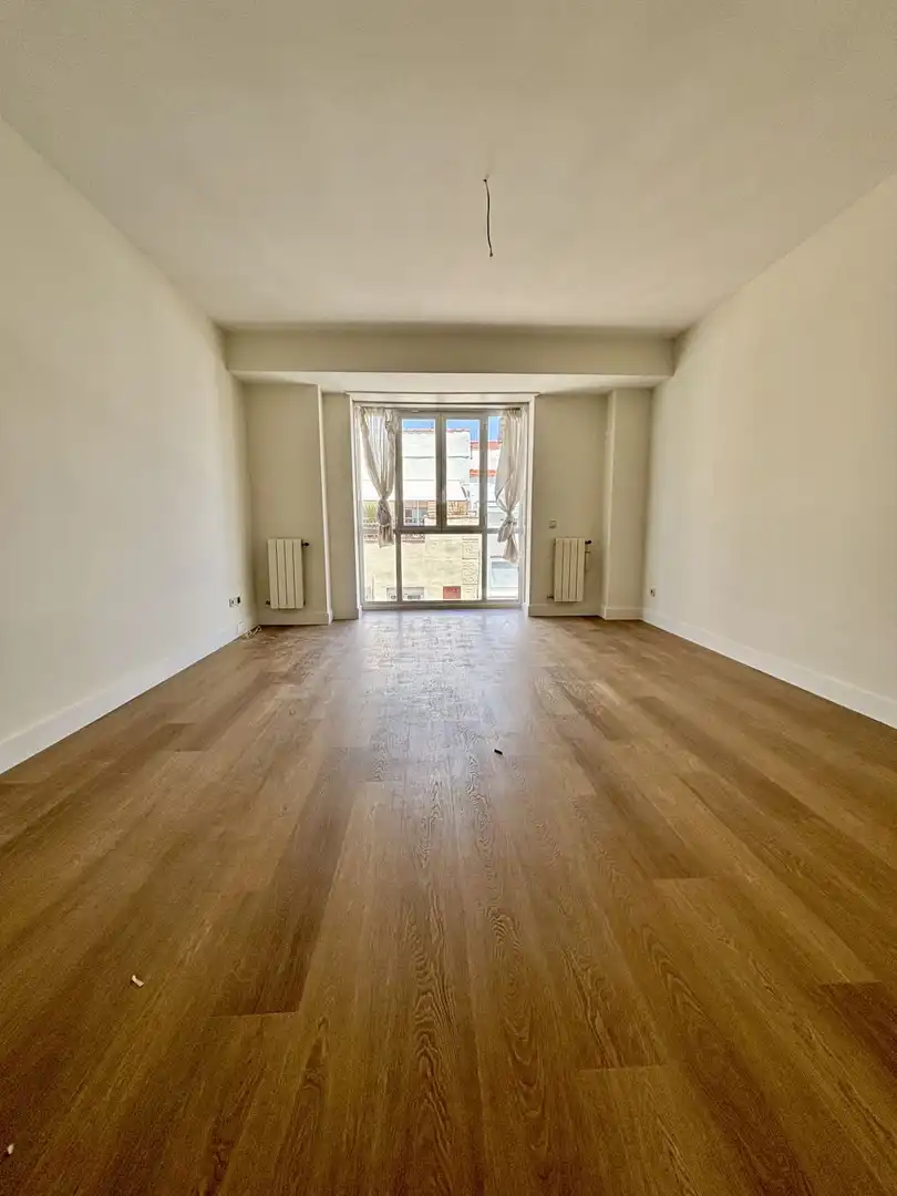 3 hab, 121m² en Ríos Rosas - Nuevos Ministerios, Chamberí, Madrid - Image 4