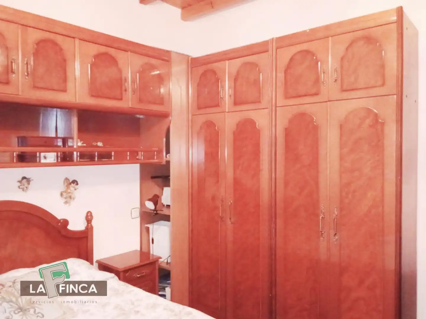 Casa adosada en venta en CASARES, Quirós