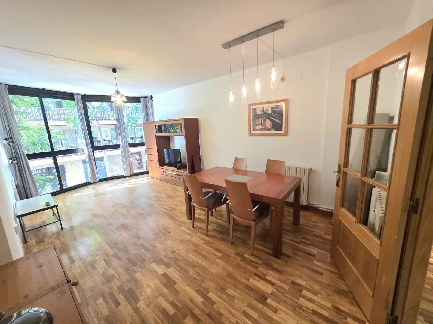 Comedor de Piso de alquiler en Sabadell con Calefacción, Parquet y Amueblado