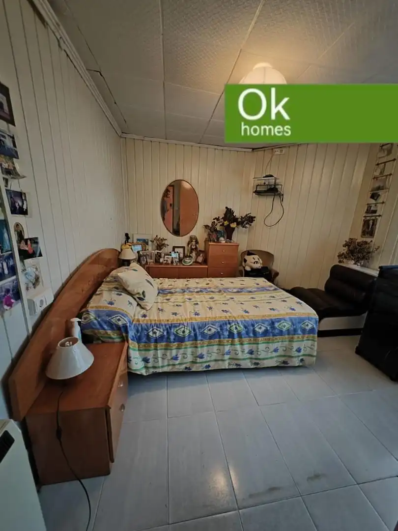 Bedroom of Detached homes for sale in Curtis  with Private garden, Swimming Pool and Furnished