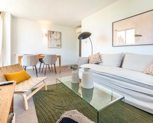 Sala d'estar de Pis de lloguer en  Madrid Capital amb Aire condicionat, Calefacció i Parquet