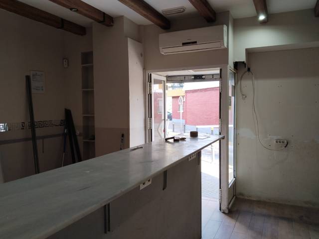 Local comercial en Venta en Calle Doctor Muñoz Peralta, 1 en El Torrejón - El Cerezo