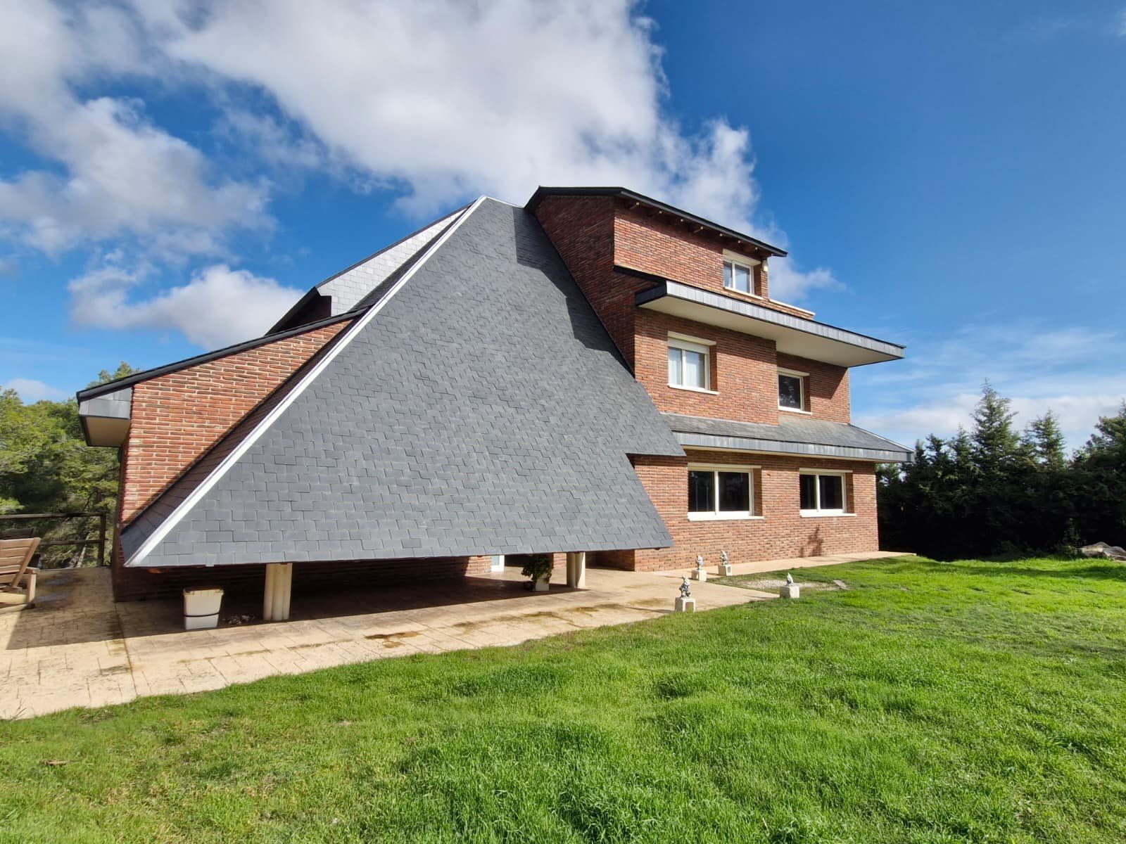 Vista exterior de Casa o chalet de alquiler en Corbera de Llobregat con Calefacción y Terraza