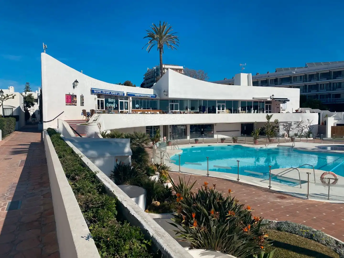 Casa adosada de alquiler en Estepona con Aire acondicionado, Calefacción y Terraza