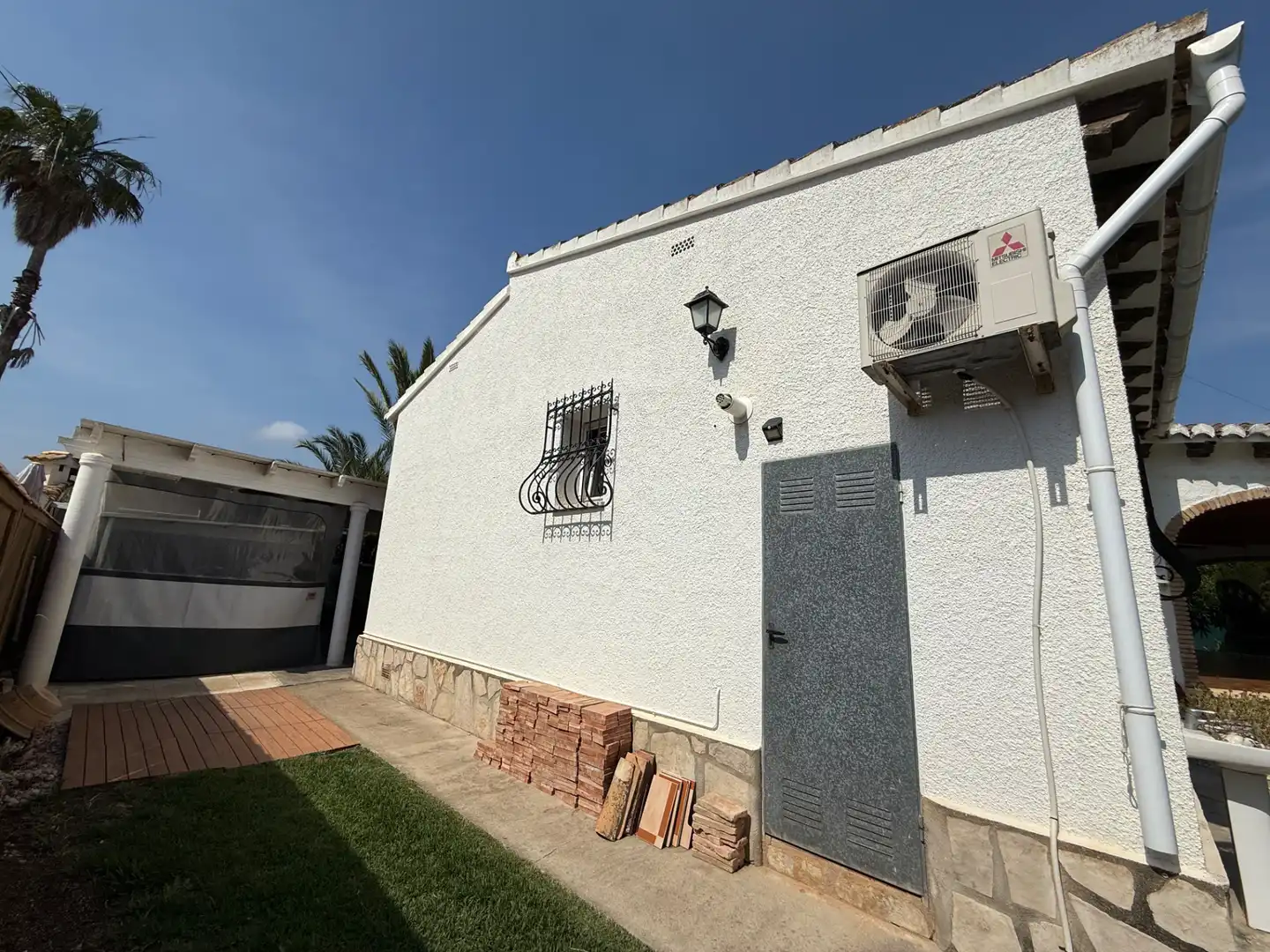 Exterior view of Houses for rent in Dénia  with Air Conditioner, Heating and Private garden