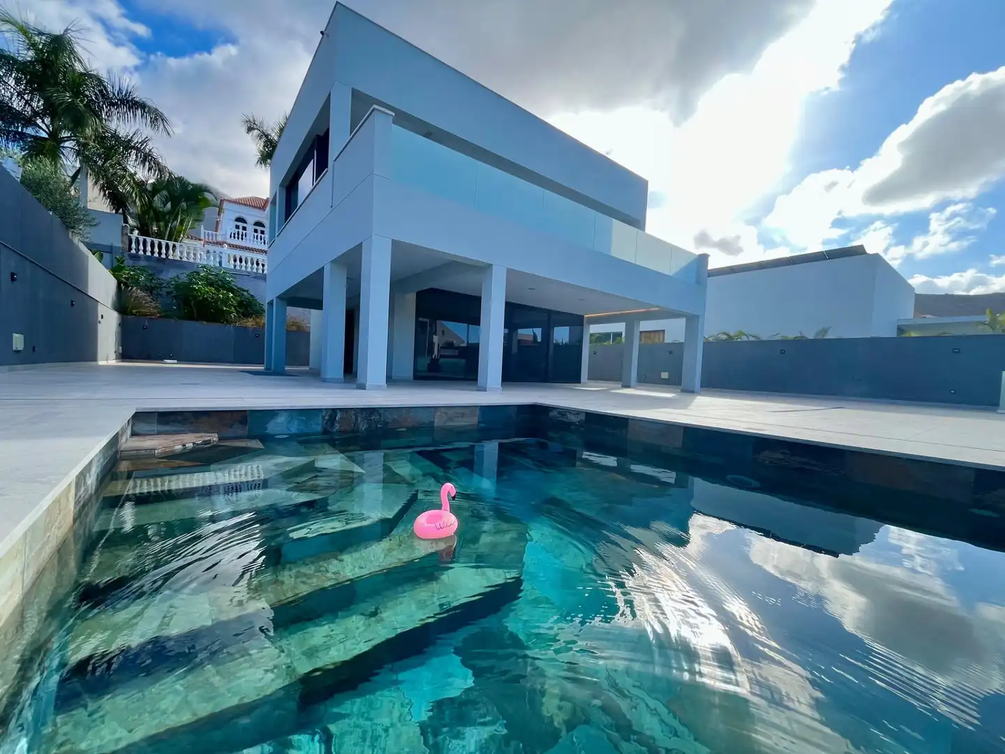 Detached house with pool for sale in Costa Adeje