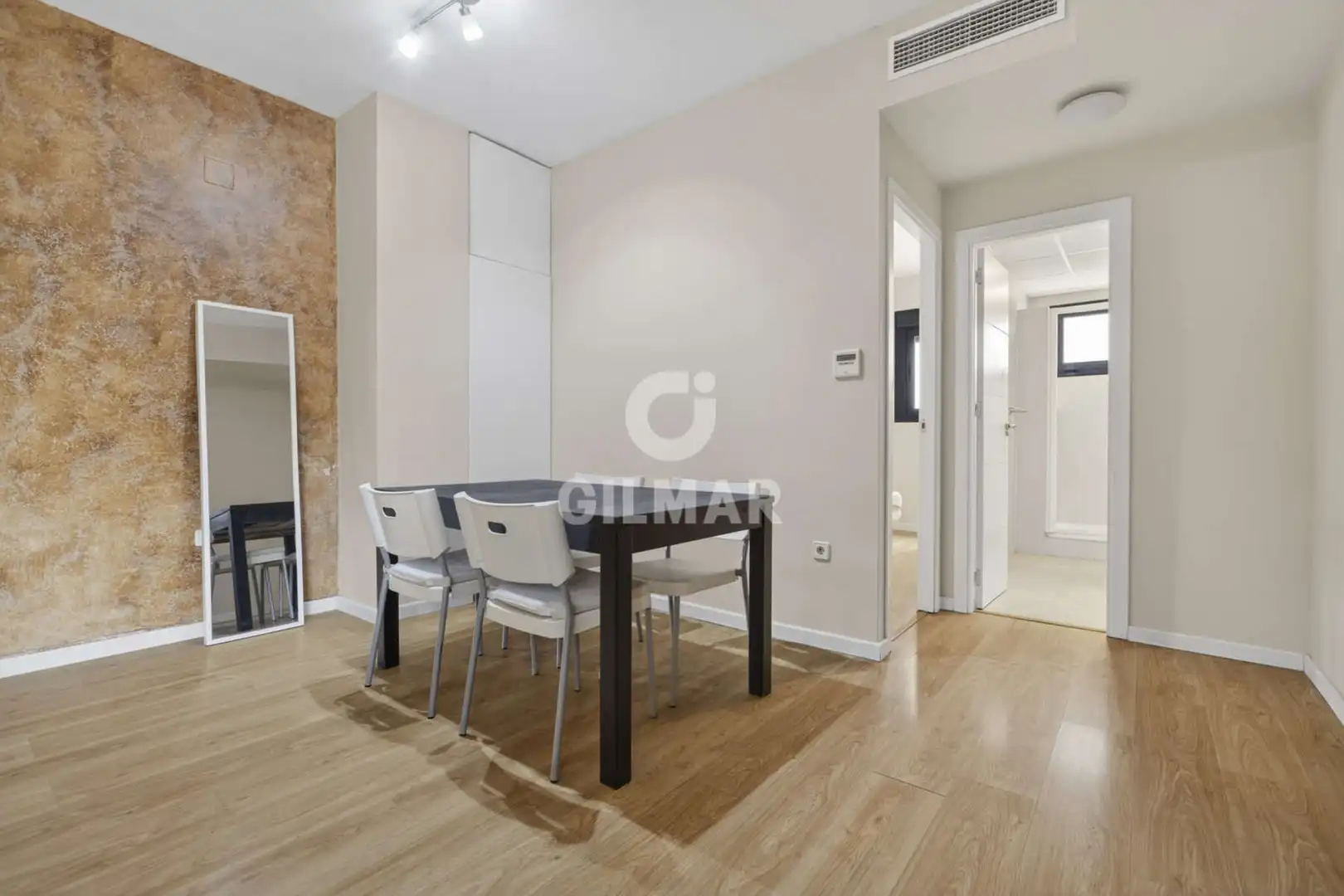 Piso con ascensor en venta en Triana, imagen 3
