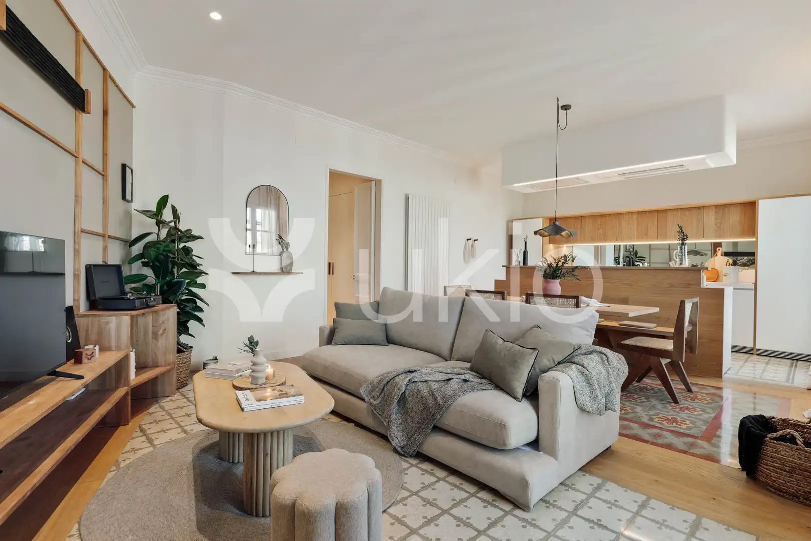 Sala de estar de Apartamento de alquiler en Barcelona con Aire acondicionado, Calefacción y Amueblado