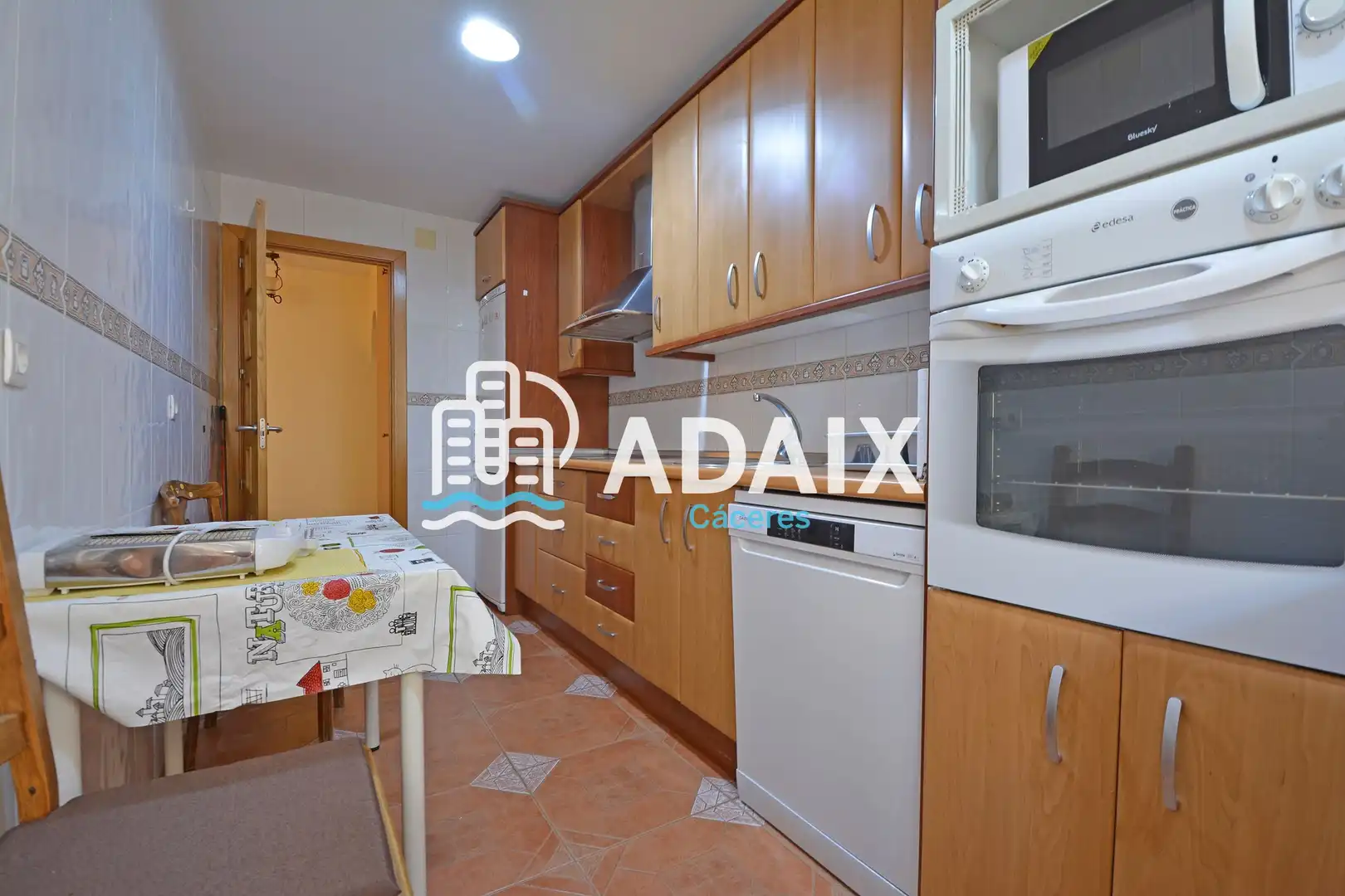 Cocina de Piso de alquiler en Cáceres con Aire acondicionado, Calefacción y Terraza