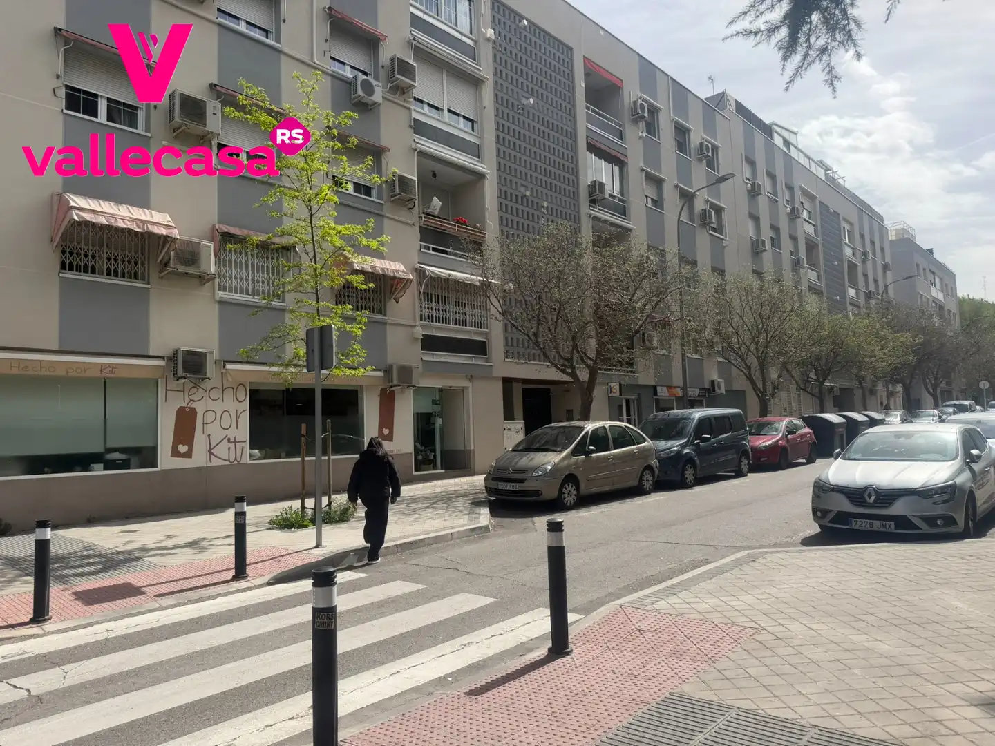 Außenansicht von Wohnungen zum Verkauf in Madrid mit Klimaanlage und Möbliert