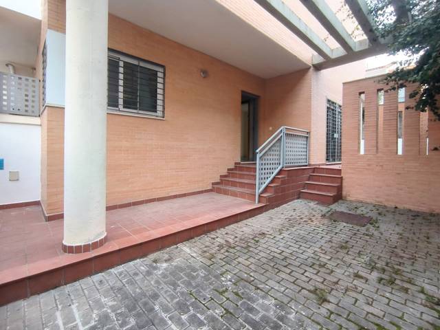 Casa adosada en Venta en Colegio Europa