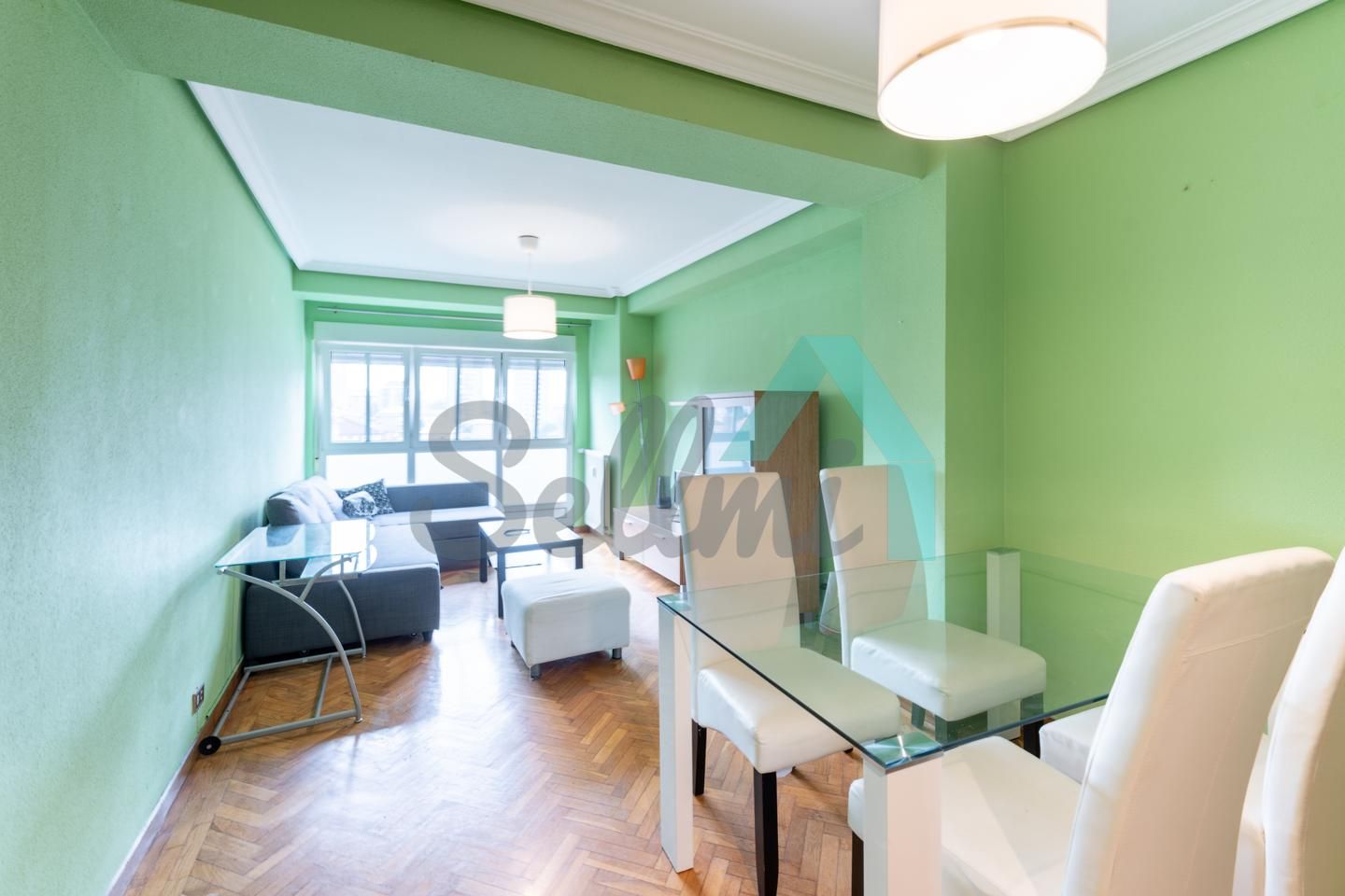 Bedroom of Flat to rent in Oviedo   with Heating, Parquet flooring and Furnished