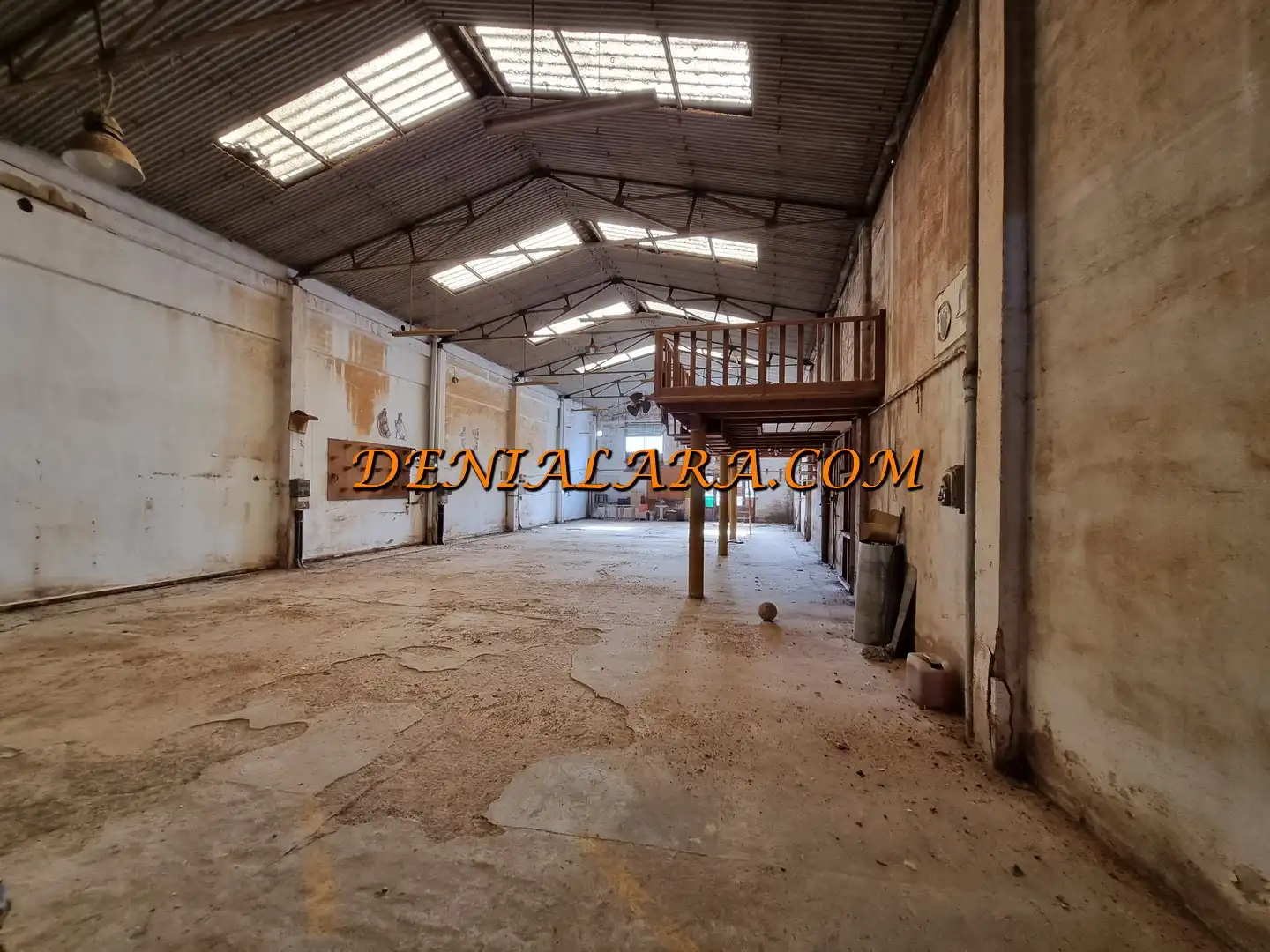 Industrial buildings for sale in Dénia