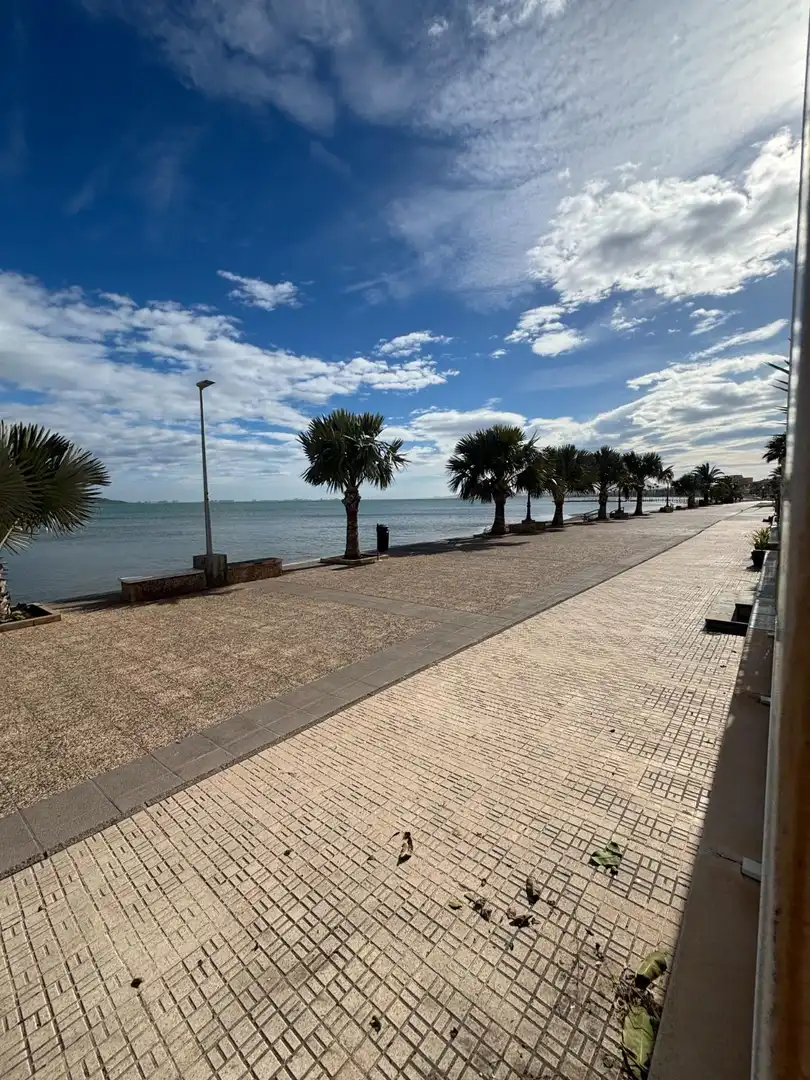 Vista exterior de Pis en venda en Cartagena amb Aire condicionat i Terrassa