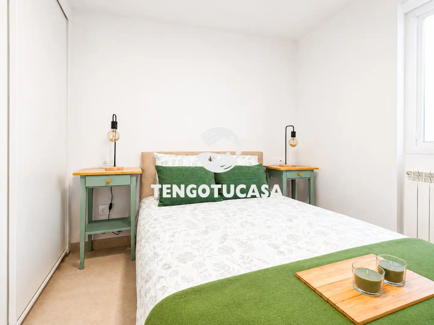 Bedroom of Flat for sale in Madrid  with Air Conditioner, Heating and Furnished