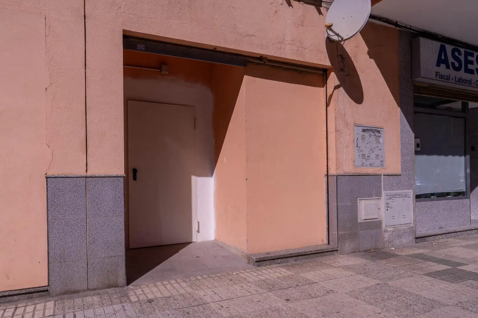 Local comercial en venda a Calle Calle Alberto Durero, imagen 7