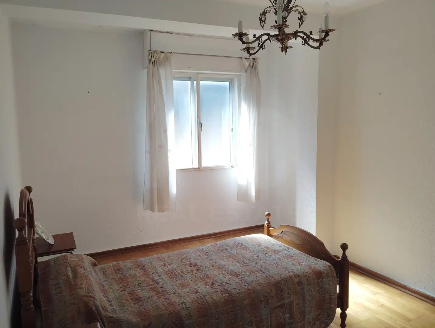 Bedroom of Flat for sale in Casco Urbano
