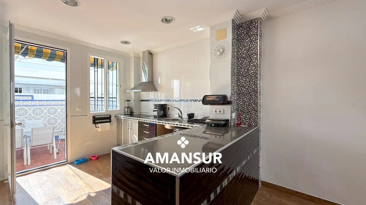 Cocina de Casa adosada en venta en Cartaya con Terraza y Alarma