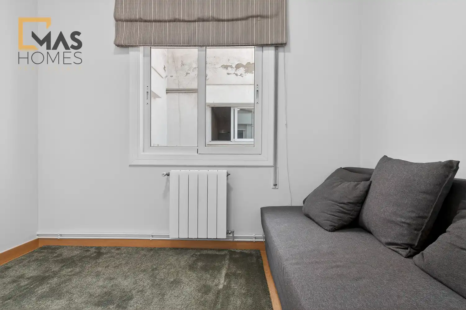 Schlafzimmer von Wohnung zum Verkauf in Sabadell mit Klimaanlage, Heizung und Terrasse