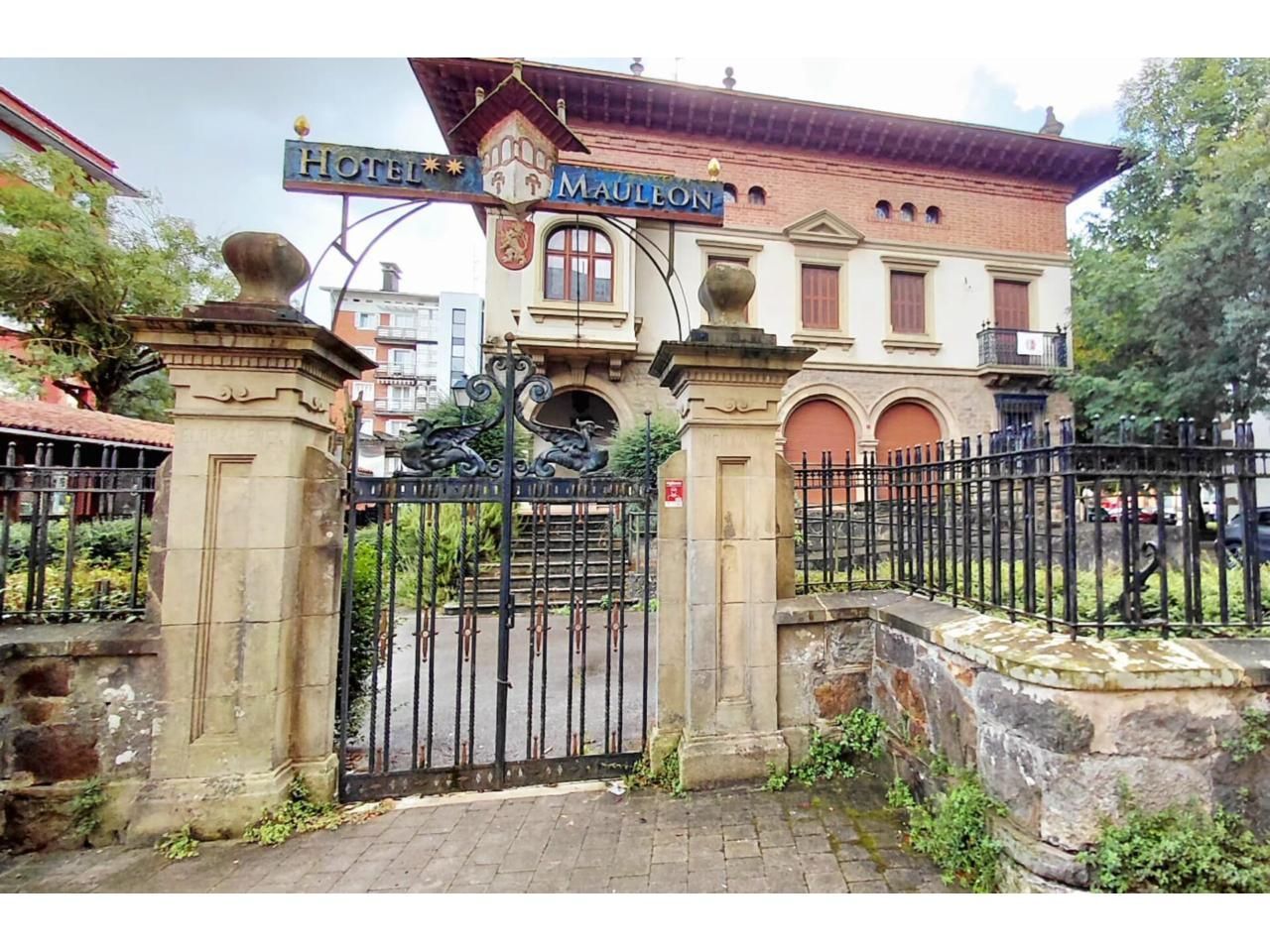 Exterior view of Building for sale in Legazpi
