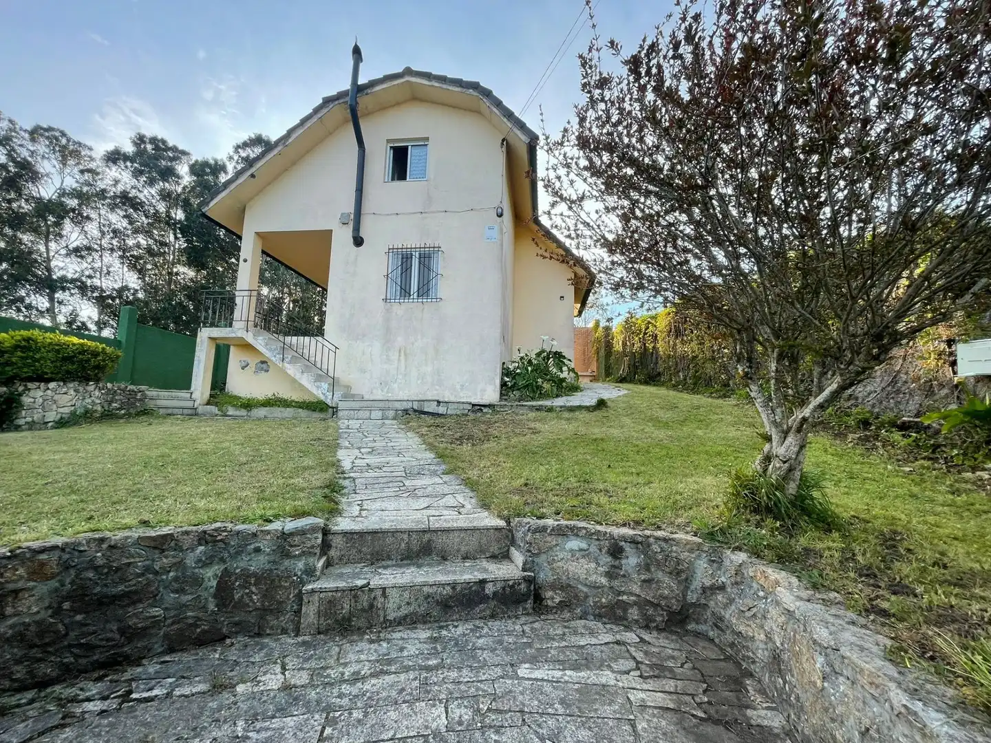 Exterior view of Houses for sale in Camariñas  with Private garden and Storage room