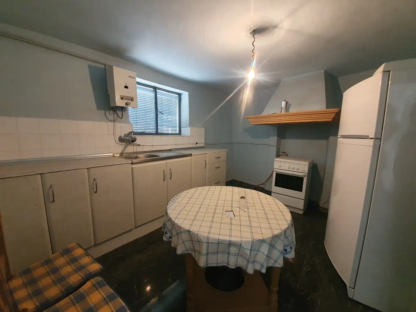 Cuina de Casa o xalet en venda en Cogollos de Guadix amb Moblat