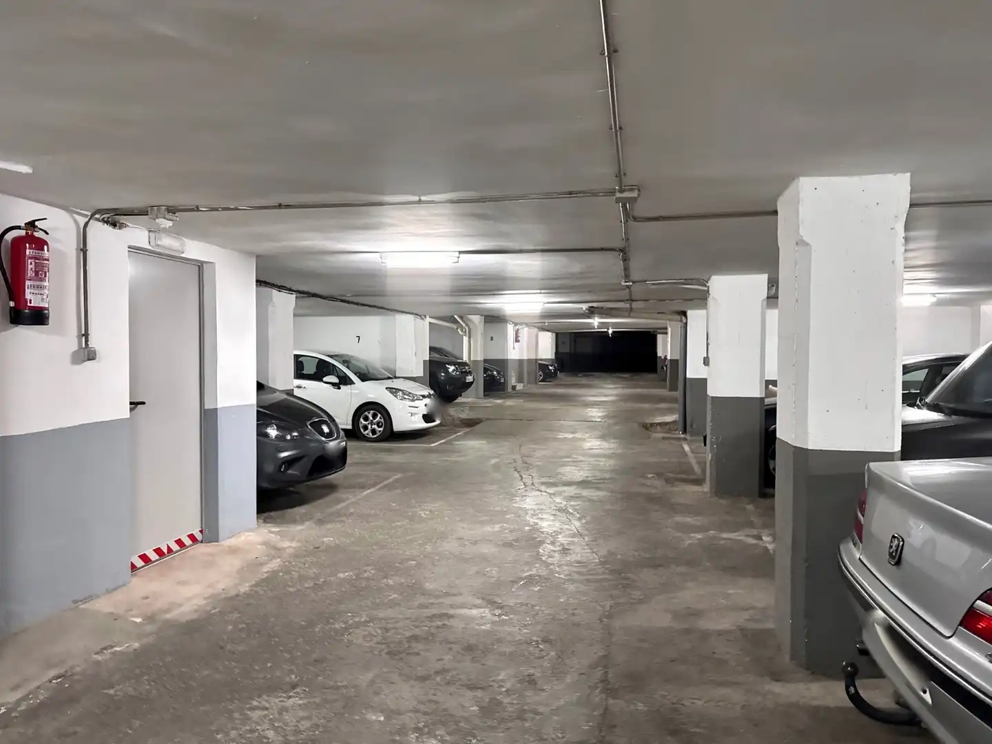 Parking de Piso en venta en Cáceres con Aire acondicionado, Terraza y Amueblado