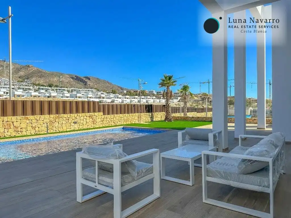 Villa avec terrasse à vendre à Carrer d´Equador, imagen 3