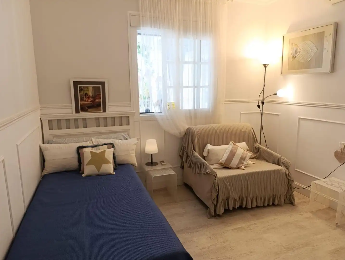Dormitori de Casa o xalet en venda en Chiclana de la Frontera amb Aire condicionat, Jardí privat i Traster