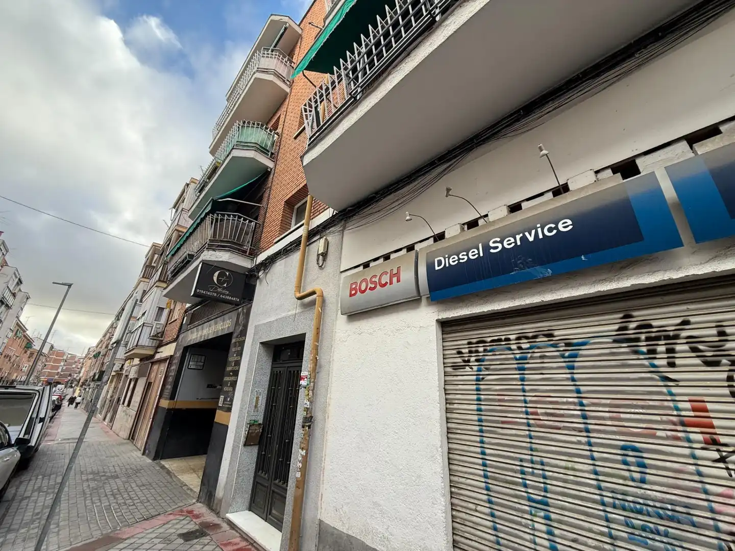 Vista exterior de Apartamento en venta en Madrid