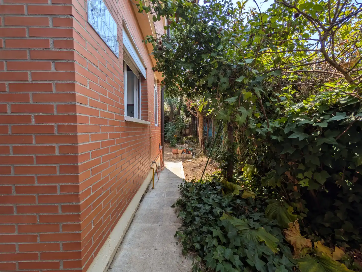 Exterior view of Houses for sale in Rivas-Vaciamadrid  with Heating, Private garden and Swimming Pool