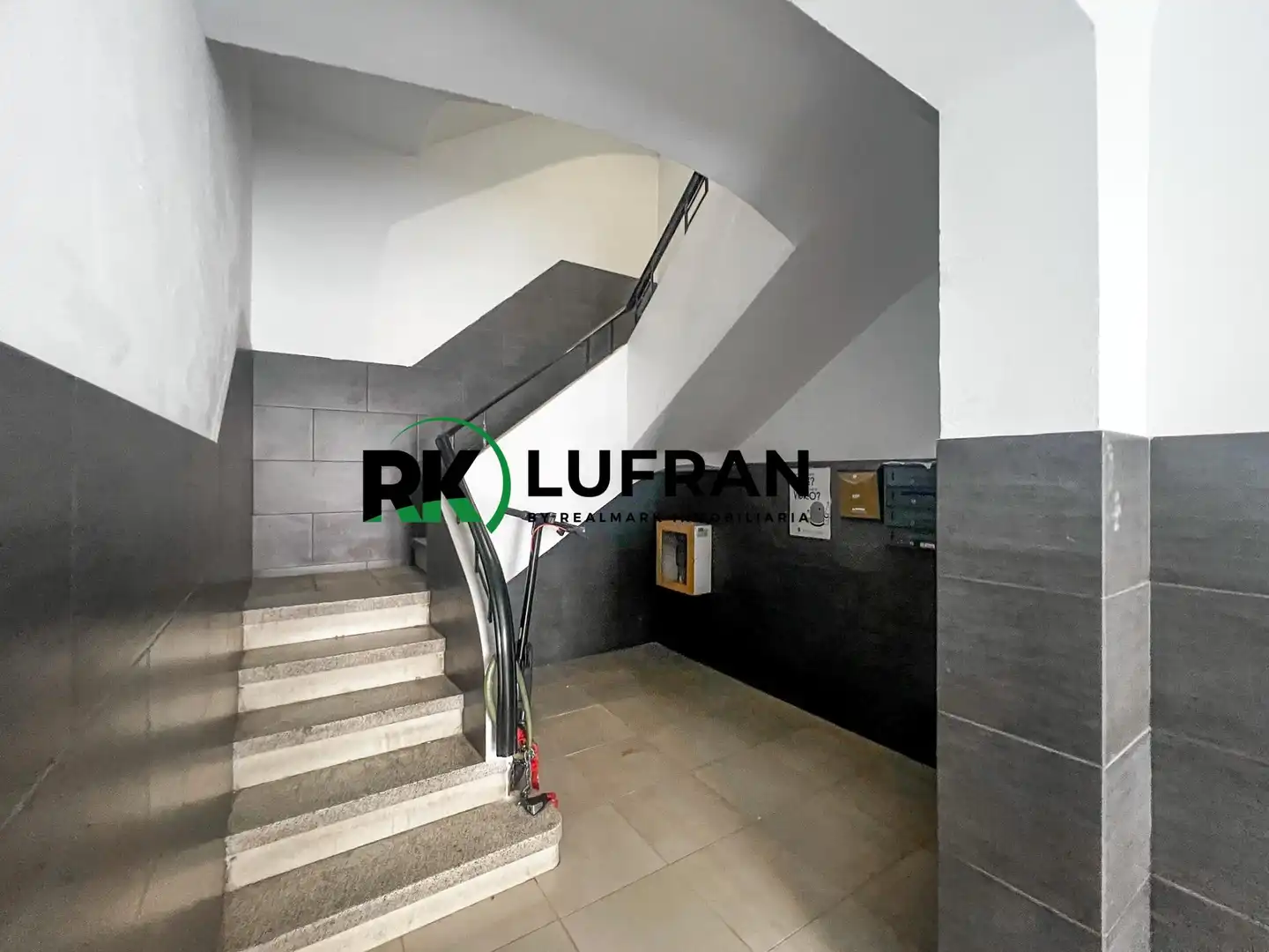 Piso en venta en Alicante / Alacant con Balcón