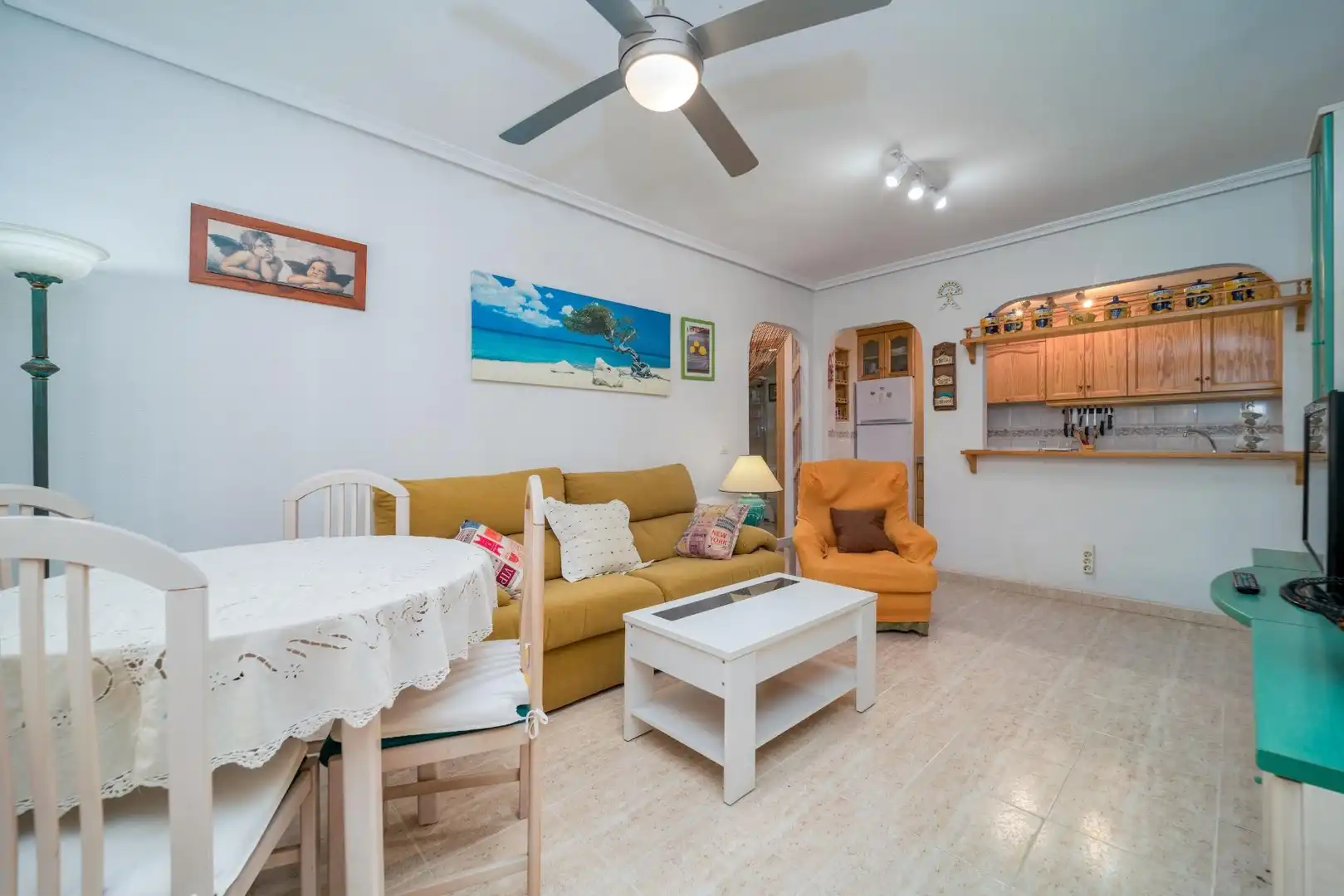 Sala d'estar de Planta baixa en venda en Vera amb Moblat i Piscina comunitària